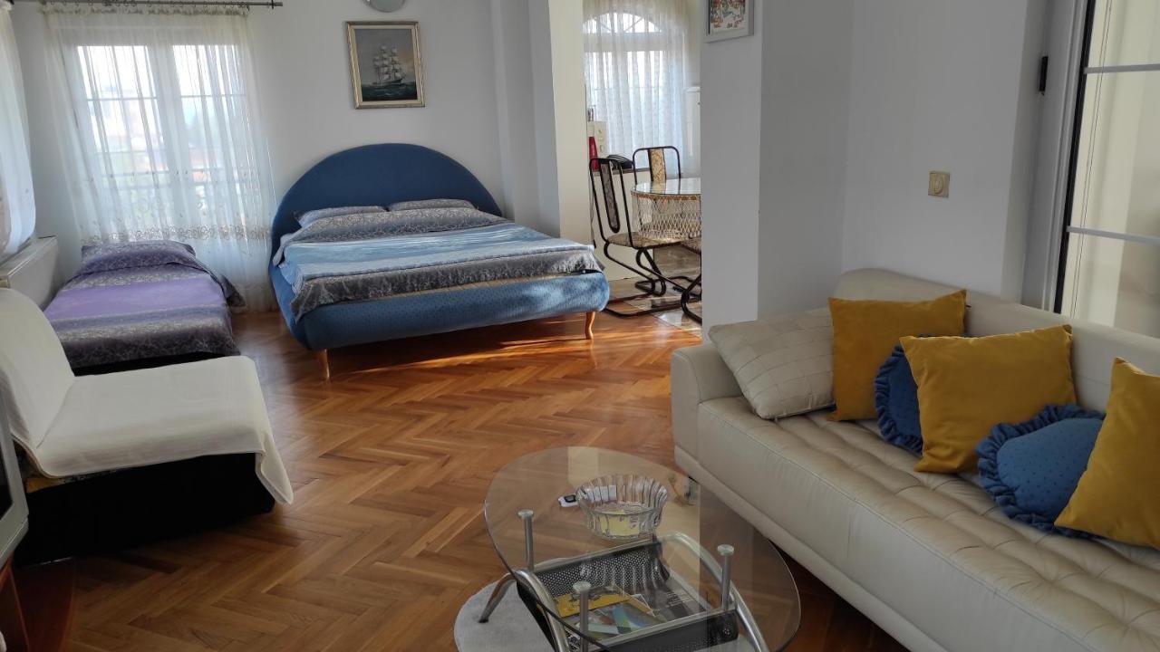 Vila Sentic Βράνιε Εξωτερικό φωτογραφία